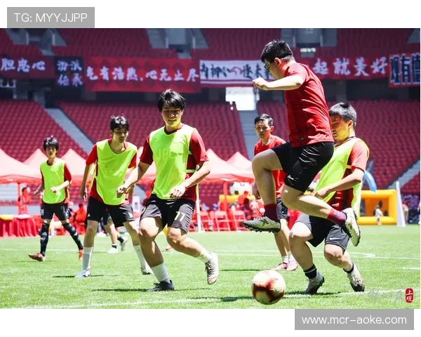 “德甲俱乐部传统球衣设计，球迷收藏热度不减”